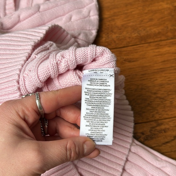 Polo Ralph Lauren Women’s Light Pink Cable Knit V-Neck Sweater – Size S - Picture 9 of 10